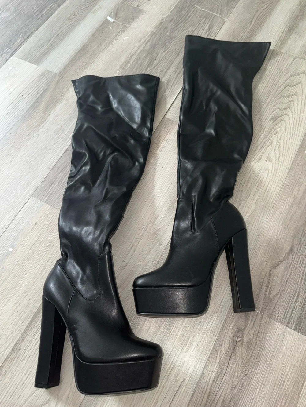 Black Over-the-Knee Platform Heel Boots - Women's Fashion Boots